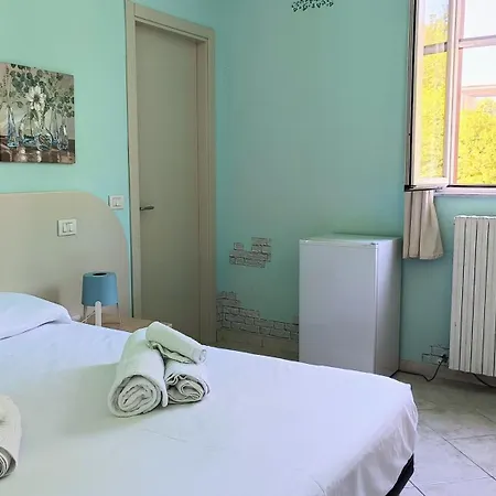 Edera And 게스트하우스