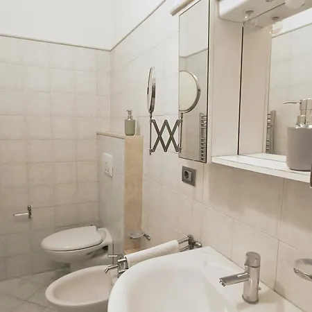 Pensión Edera Room&apartment Porto SantʼElpidio