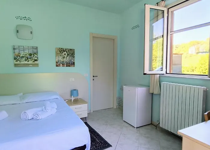 Casa de hóspedes Edera And 3*
